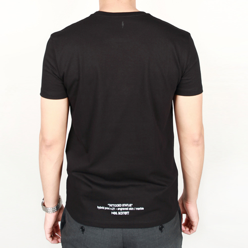 16FW 닐바렛 타투 석고상 프린팅 남성 반팔 티셔츠 블랙 PBJT150 B505S 01
